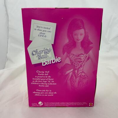 -159- Charity Ball Barbie (1997) | Toys R Us