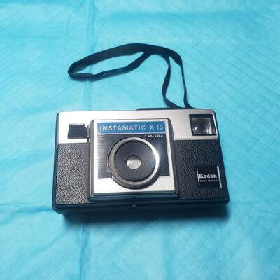 Kodak instamatic X15 film camera 35mm