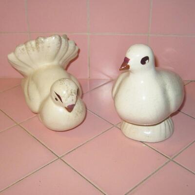 MS 2 Ceramic Pigeon Decoys Figurines