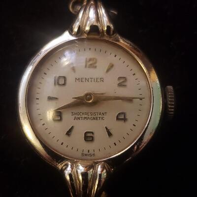 Mentier lady's wind up watch working gold tone