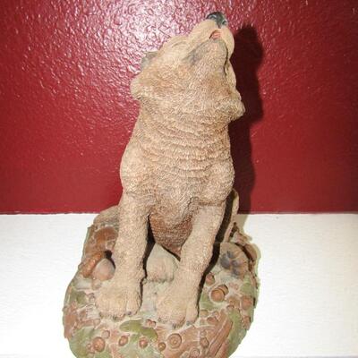 LOT 68  WOLF PUP STATUE BY CAIRNS STUDIO