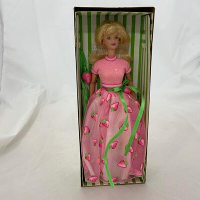 -180- Strawberry Sorbet Barbie (1998) | Avon