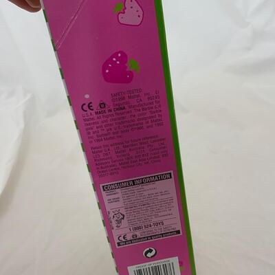 -191- Strawberry Sorbet Barbie (1998) | Avon