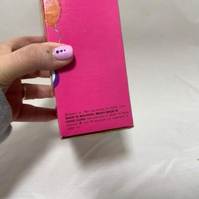 -183- Party Treats Barbie (1989)