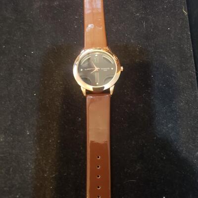 Womage watch new