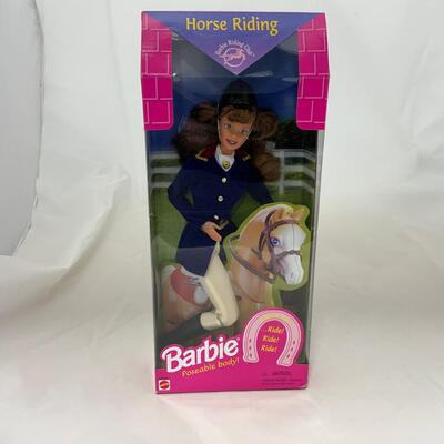 -186- Horse Riding Barbie (1997)