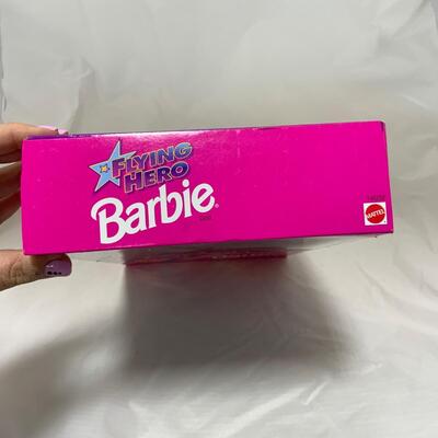 -188- Flying Hero Barbie (1995) | Kira