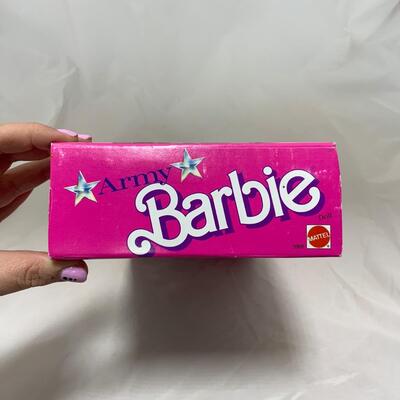 -189- Army Barbie (1989) | American Beauties Collection