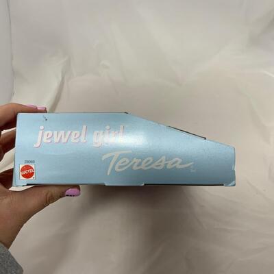 -206- Jewel Girl Teresa (2000)