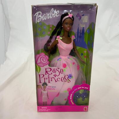 -221- Rose Princess Barbie (2000)