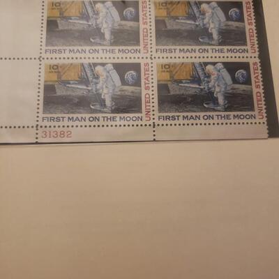 Minkus 1968 to 1972 plate block stamp book 224 stamps in book