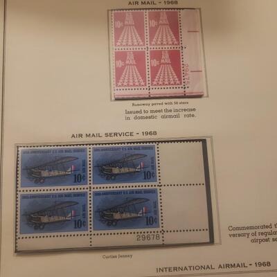 Minkus 1968 to 1972 plate block stamp book 224 stamps in book