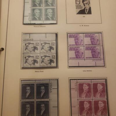 Minkus 1968 to 1972 plate block stamp book 224 stamps in book