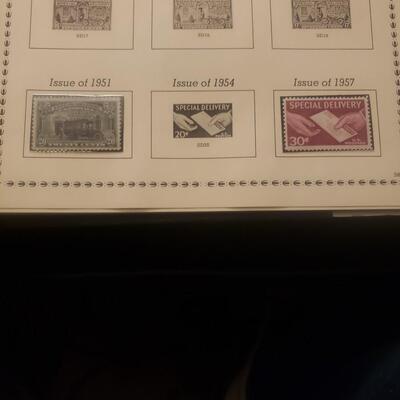 Minkus 1968 American regular issue stamp album 30 m&u stamps