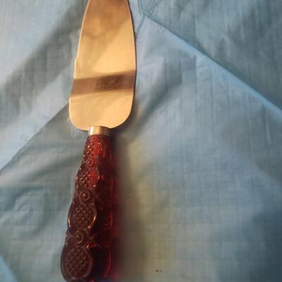 Avon Cape Cod pie knife
