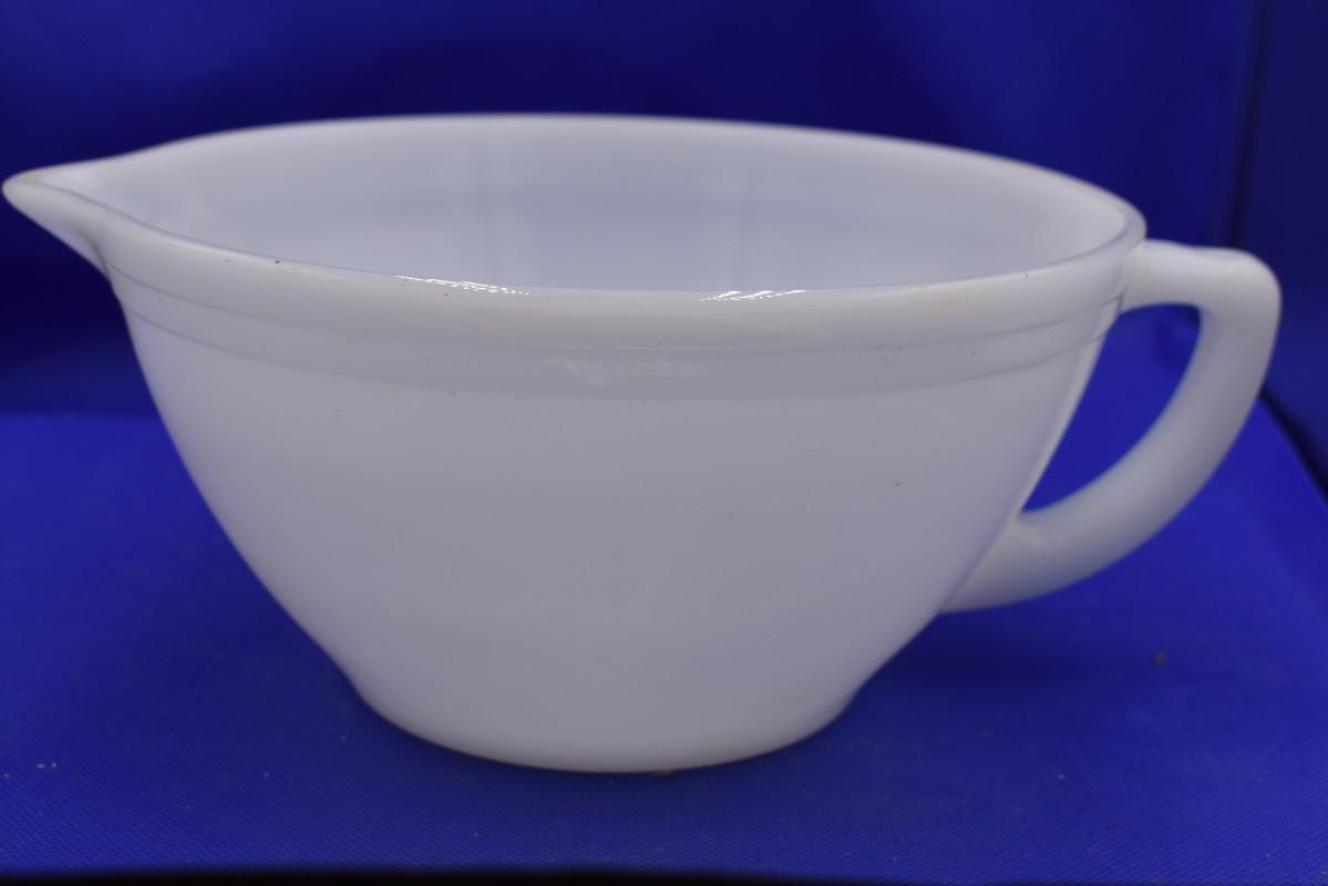 SM White Mixing Bowl