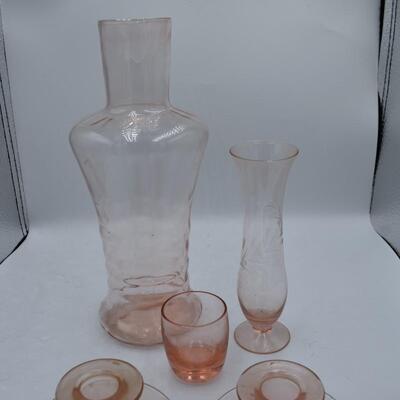 Pink Pitcher with 4 matching glasses lot