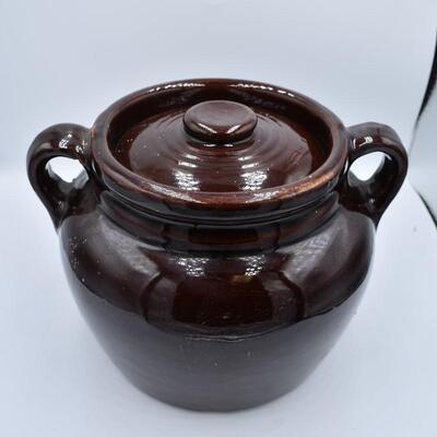 Brown Clay Pot W. Lid