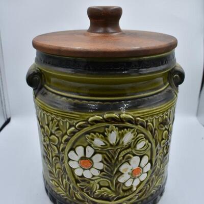 Green Daisy Flour Canister w/ wood lid