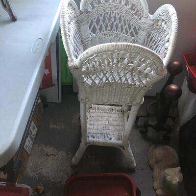 Wicker planter