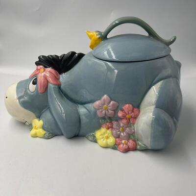 EYOR Cookie Jar