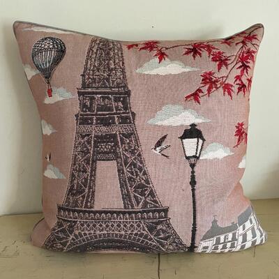 ST Eiffel Tower pillow from Paris