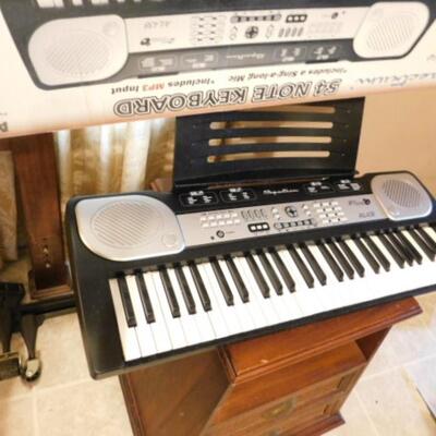 Spectrum AIL-438 Synthesizer Keyboard