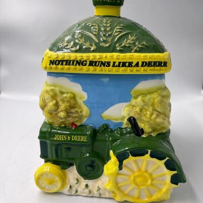 John Deere "Noting Runs Like A Deere:"