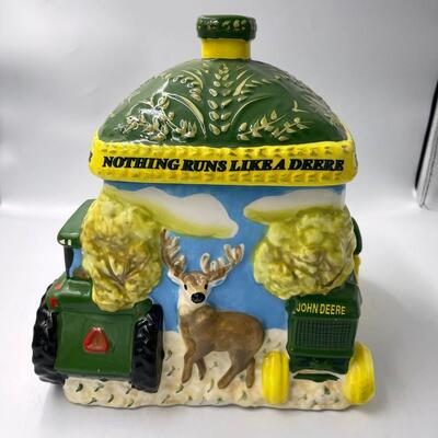 John Deere "Noting Runs Like A Deere:"