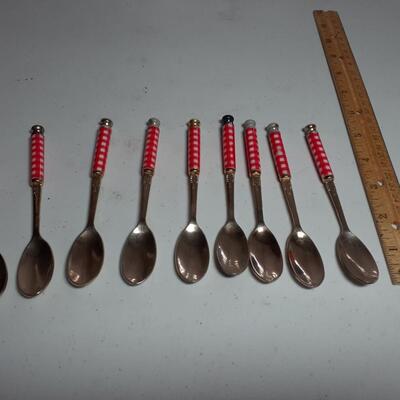 9 24 carat plated mini spoons