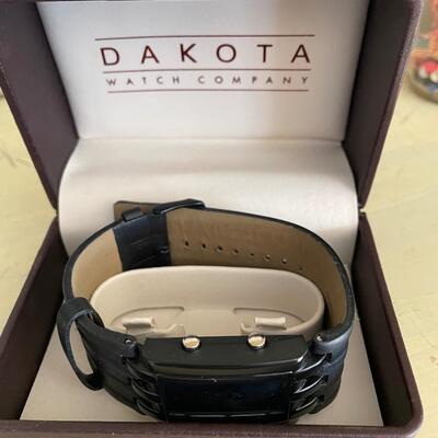 ST mens watch Dakota brand