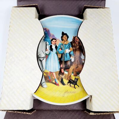 KNOWLES "THE GRAND FINALE" WIZARD OF OZ COLLECTORS PLATE