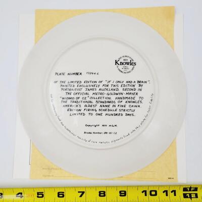 KNOWLES "IF I ONLY HAD A BRAIN" WIZARD OF OZ COLLECTORS PLATE