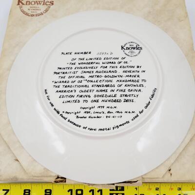 KNOWLES "THE WONDERFUL WIZARD OF OZ" WIZARD OF OZ COLLECTORS PLATE