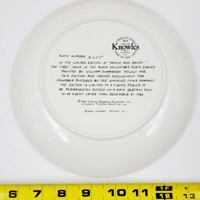KNOWLES "ANNIE & SANDY" ANNIE MOVIE COLLECTORS PLATE