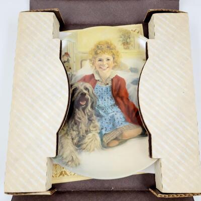 KNOWLES "ANNIE & SANDY" ANNIE MOVIE COLLECTORS PLATE