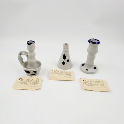 WILLIAMSBURG POTTERY HAND CSRVED SALT GLAZED SET