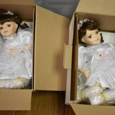Dolls in boxes twins