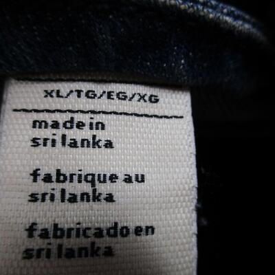 Levi Strauss & Co. Jean Jacket Size XL
