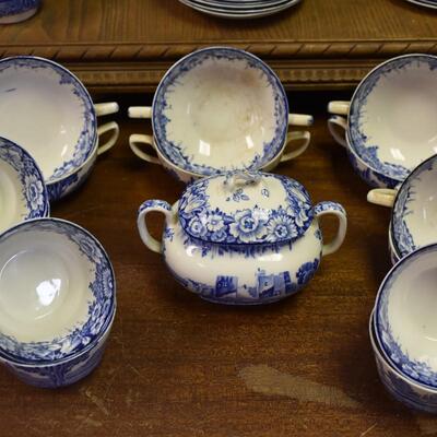 88 pieces of Enoch Woods Castle