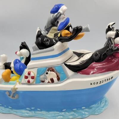 Warner Bros Loony Tunes Boat