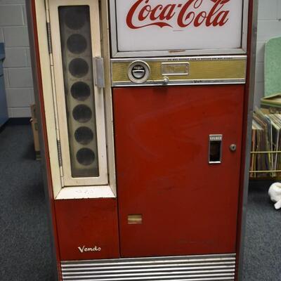 Coca Cola Machine
