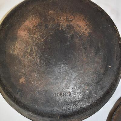2 Wagner Skillets