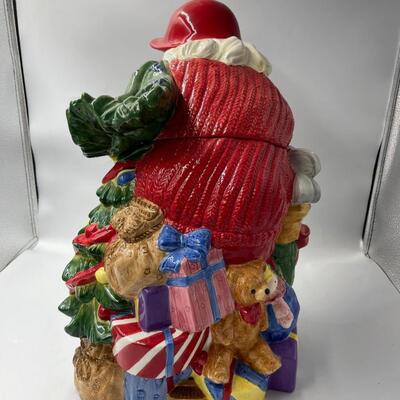 Home for the Holidays Golfing Santa