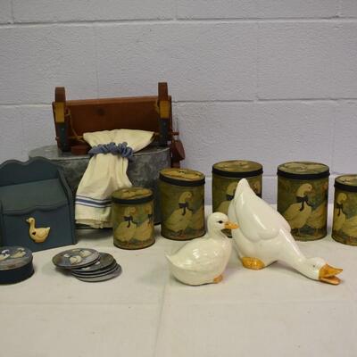 Geese Tin Lot