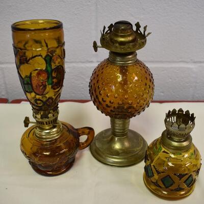 3 Amber Oil lamps