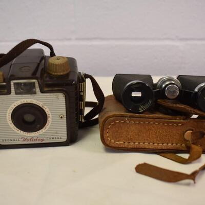 Camera & Binocular Lot