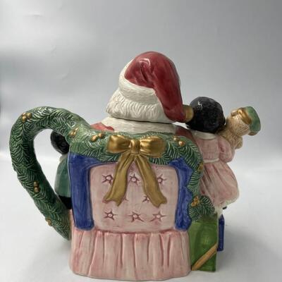 OCI Santa Christmas Tea Pot