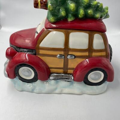 Woody Station Wagon with Christmas Tree