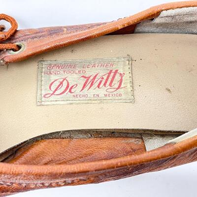 VINTAGE DEWITTâ€™S EMBOSSED LEATHER SHOES - WOMENS 8?